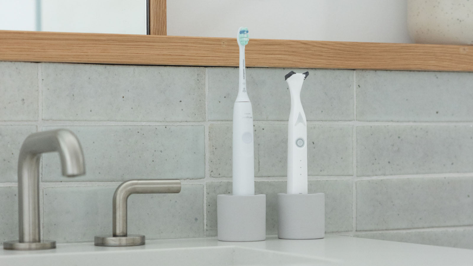 electric toothbrush holder set made from diatomaceous earth - Dorai Home