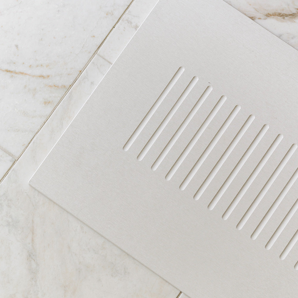 detailed shot of aspen bath stone on tile