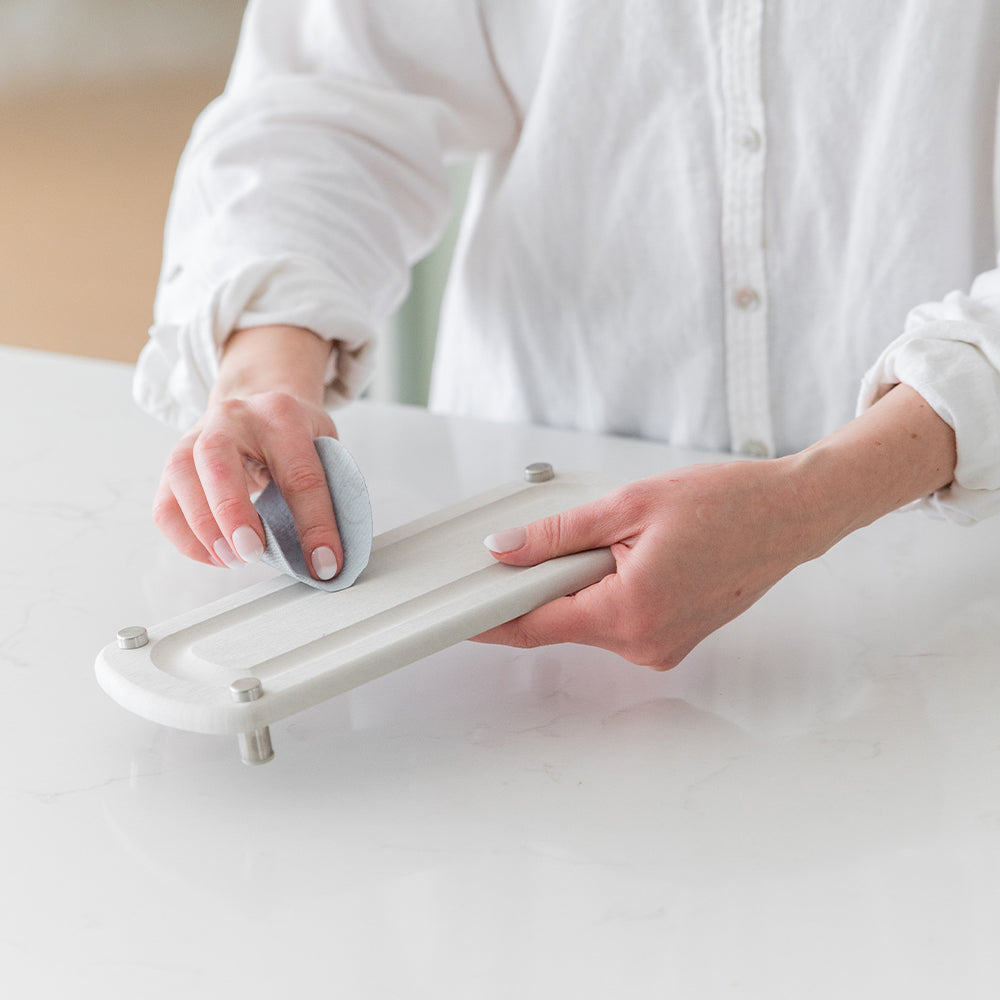 cleaning sink caddy with sand paper - Dorai Home