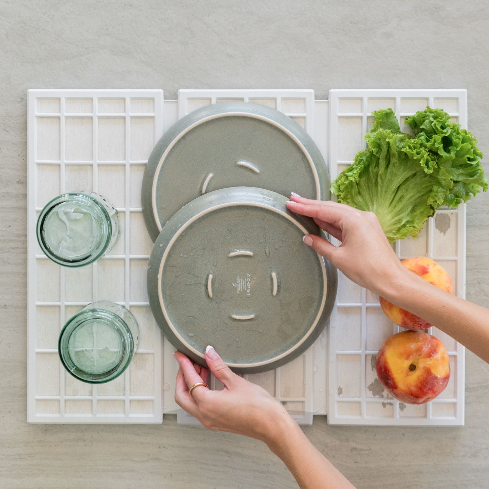 Glacier Ridge Dish Pad with produce and dishes drying quickly. 