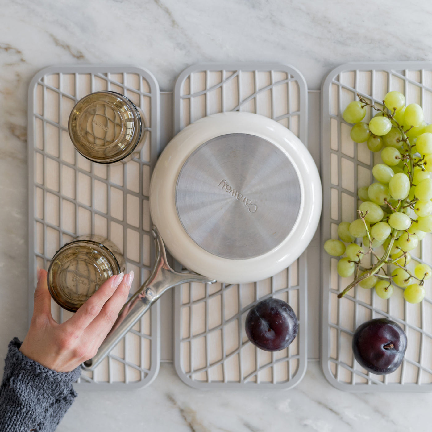 Sandstone Drift Dish Pad with produce and dishes drying quickly. 